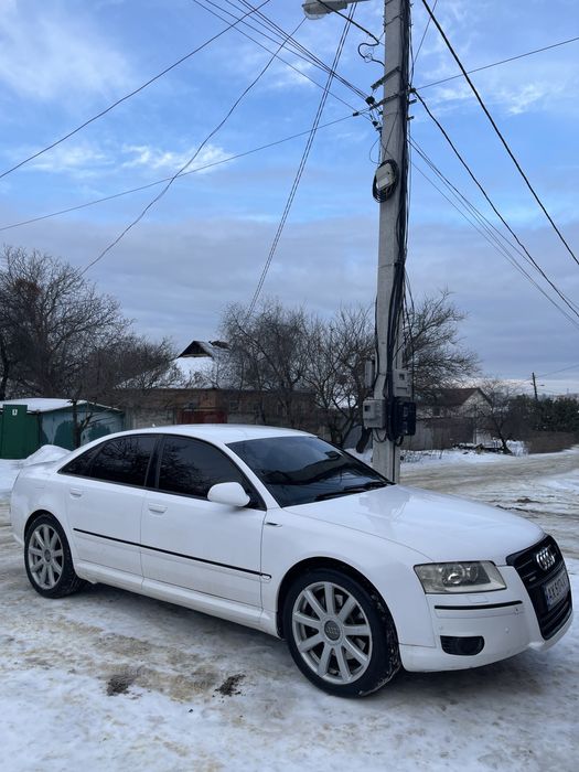 Audi A8 D3 3.7 Газ/Бенз ОБМЕН
