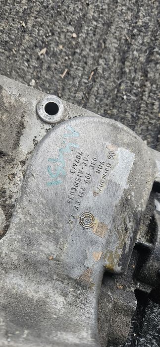 Pokrywa Obudowa Rozrzadu 1.4 Tsi Vw Audi Seat Skoda