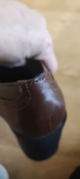 Półbuty 38 szeroki obcas