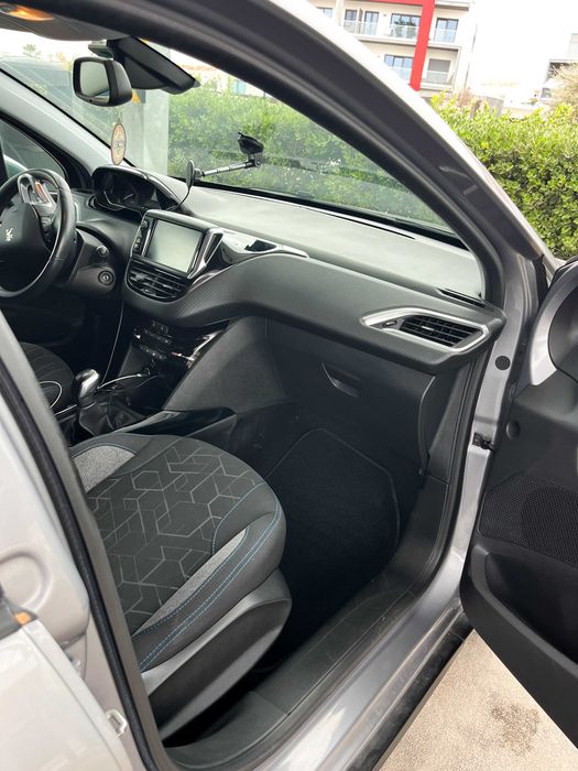 Peugeot 2008 PureTech 82 Style