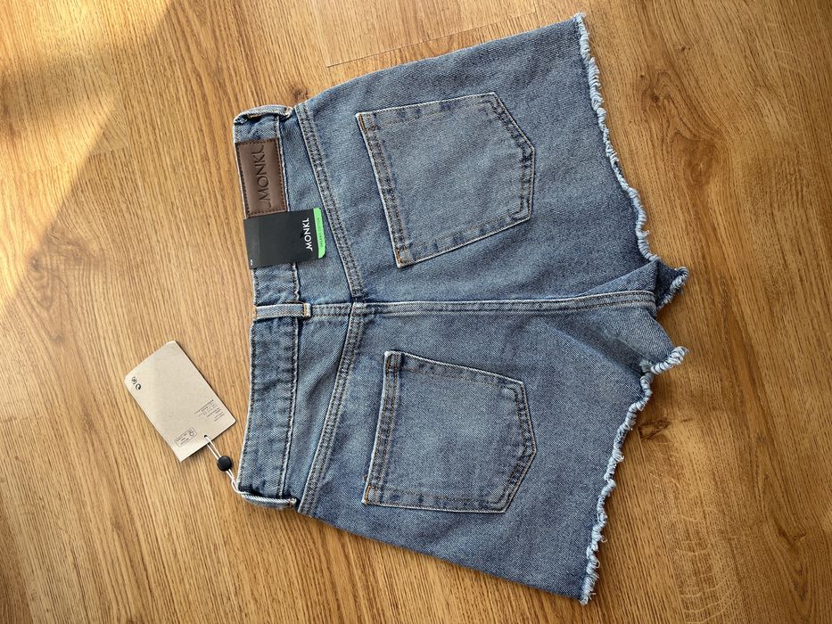 Spodenki jeansowe szorty Monki Kelly denim distressed 26 S