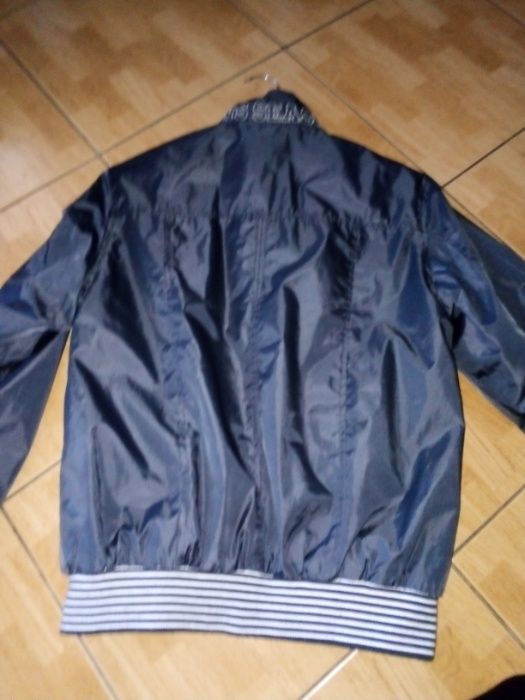 Kurtka wiosenna 158cm.
