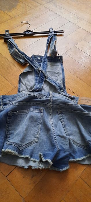 Ogrodniczki mini szorty jeansowe gołe plecy S 36