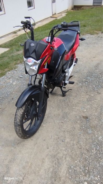Honda GLR 125  1WH