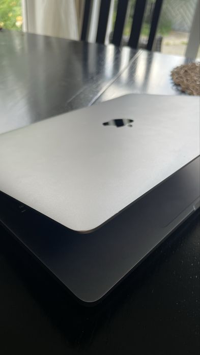 Macbook Pro 13 2020