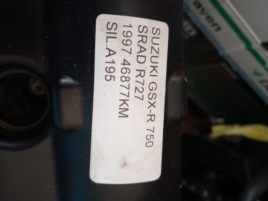 SILNIK ENGINE SUZUKI GSX-R 750 SRAD R727 1997 46877KM