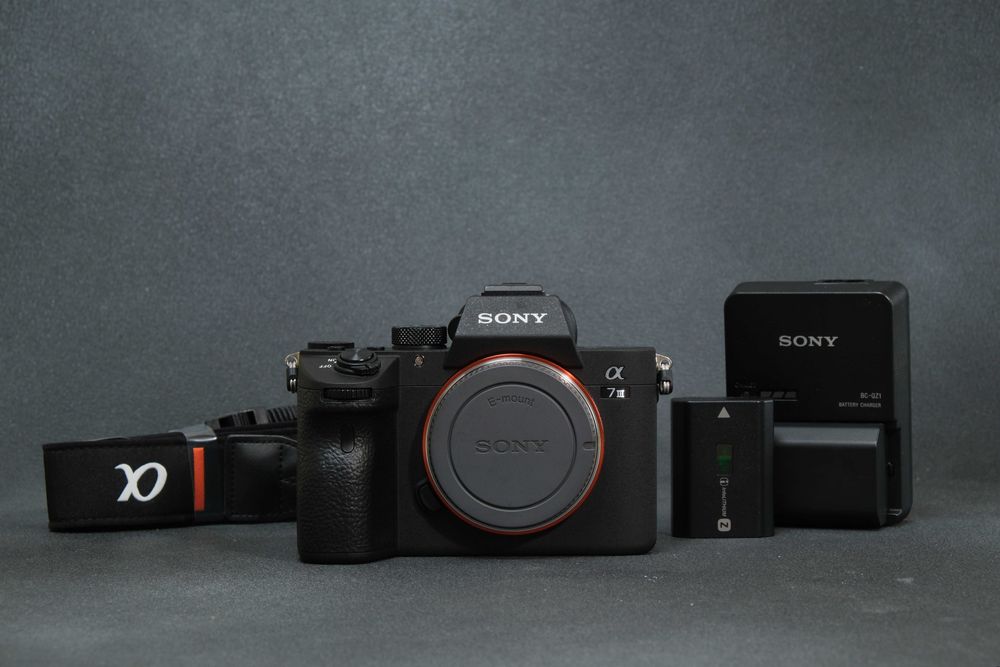 Sony A7 iii (body)