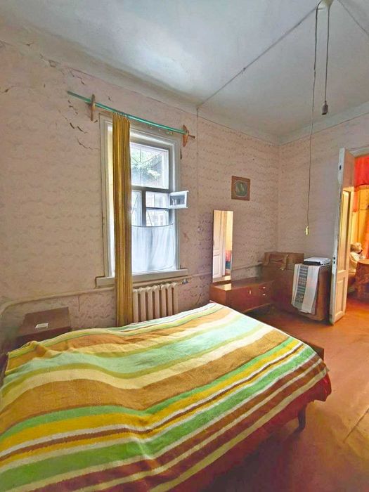 Продаж частини будинку в районі Деснянської правди