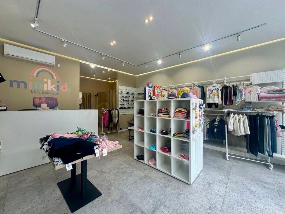 Фасад/Продаж комерційного приміщення/Загорська