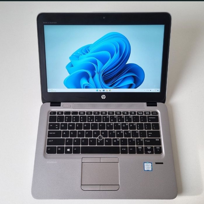Laptop HP 820 G4 i5 512 GB M.2 16 RAM FullHD Windows 11 pro