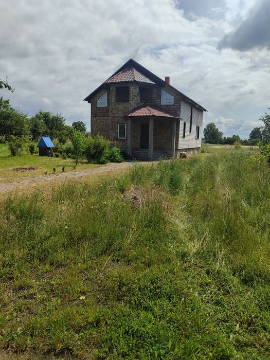Продаж двоповерхового будинку смт.Чоповичі.