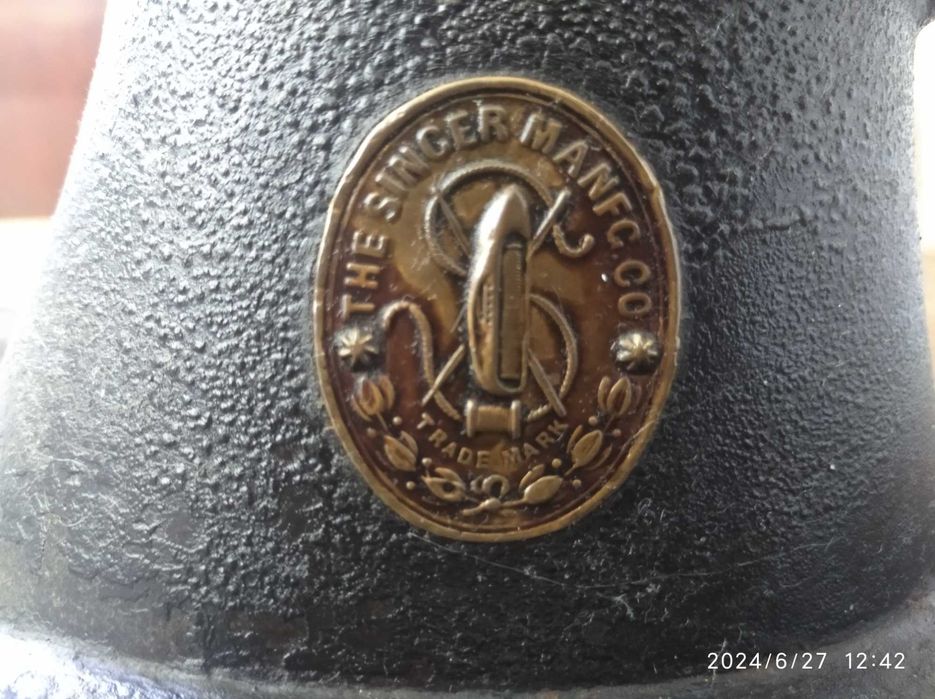 Машина швейная SINGER антикварная начала прошлого века