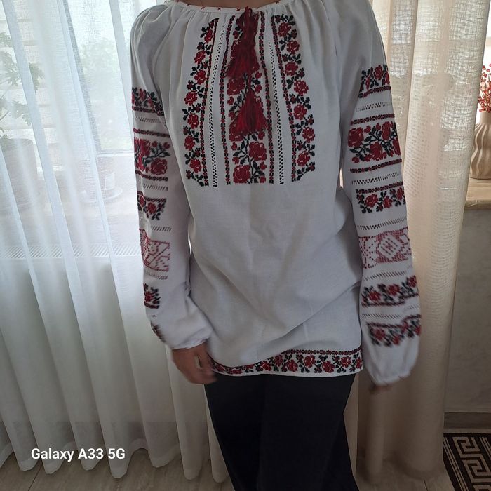 Вишиванка ручна робота