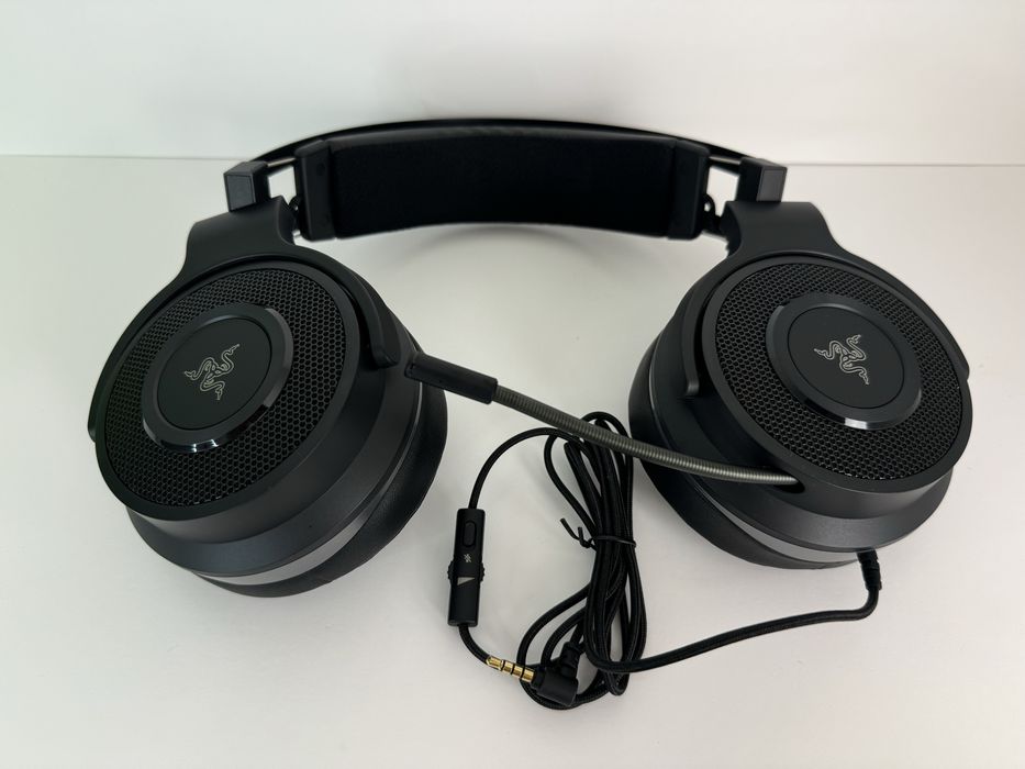 Fones Gaming Razer Thresher - Novo, só aberto para fotos!