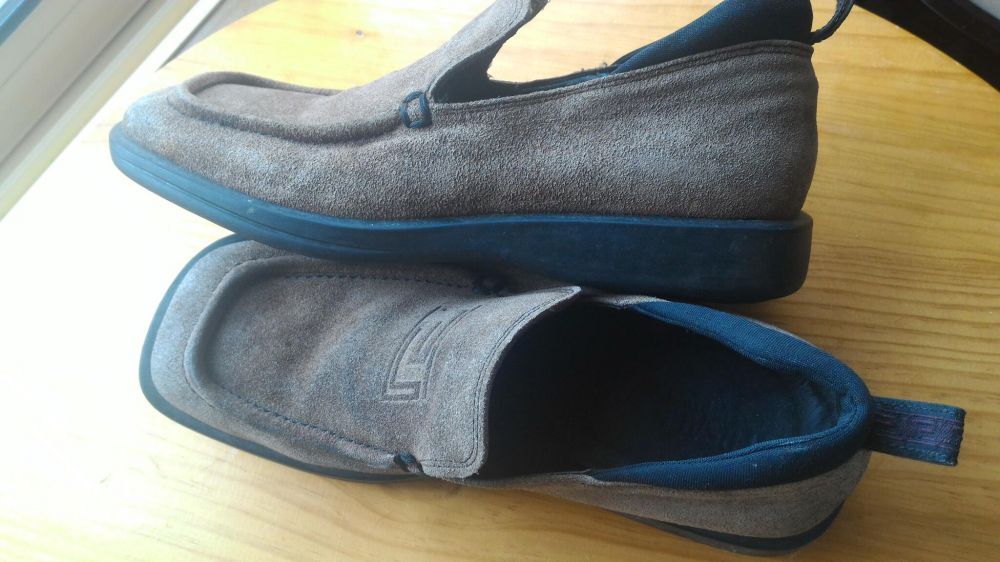 Sapatos Versace tamanho 42