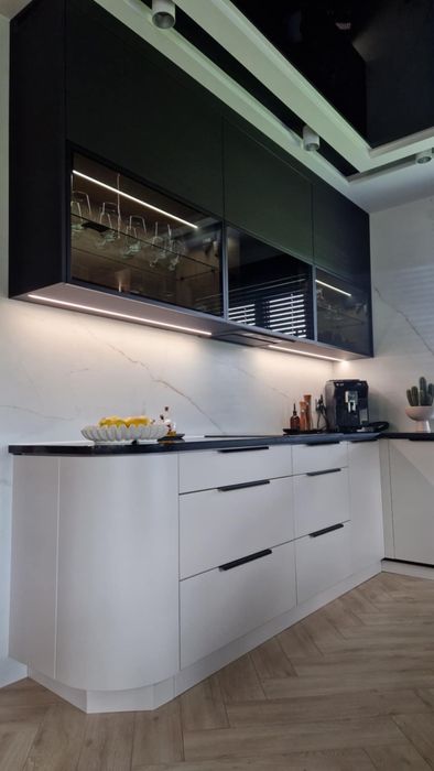 Meble kuchenne , szafy , szafki łazienkowe