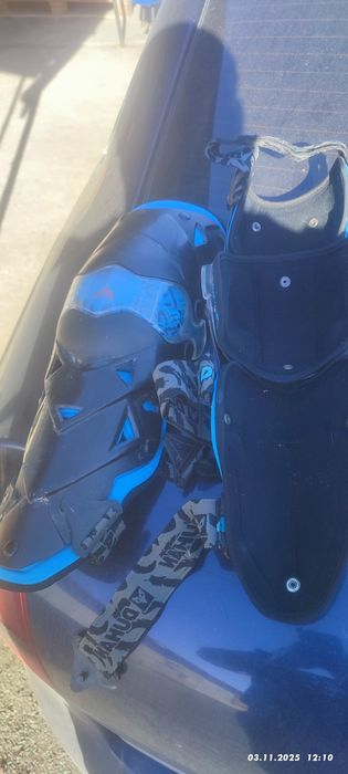 Мото наколінники