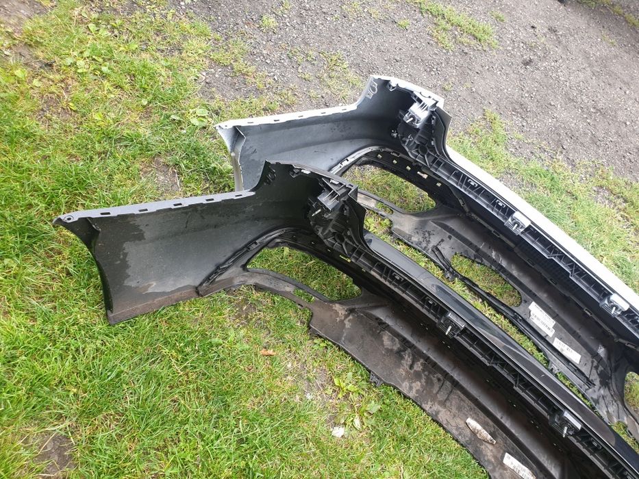 Audi a4 b9  8w9 zderzak tyl kombi lift s line