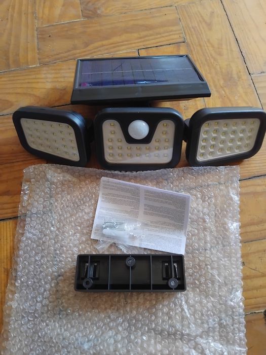 Luz lede, solar exterior com sensor de movimento, NOVA.