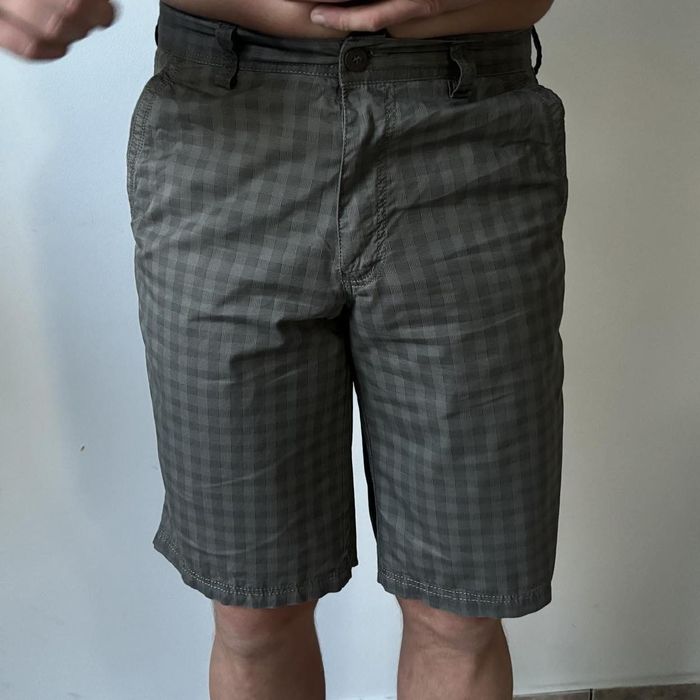 Burberry spodenki męskie S
Rozmiar:S/M z metki 32
Kolor:jasny brąz w