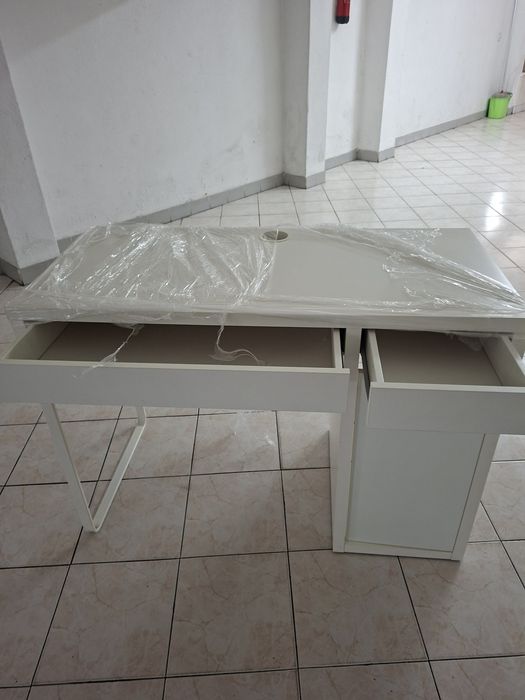 Secretaria Micke IKEA