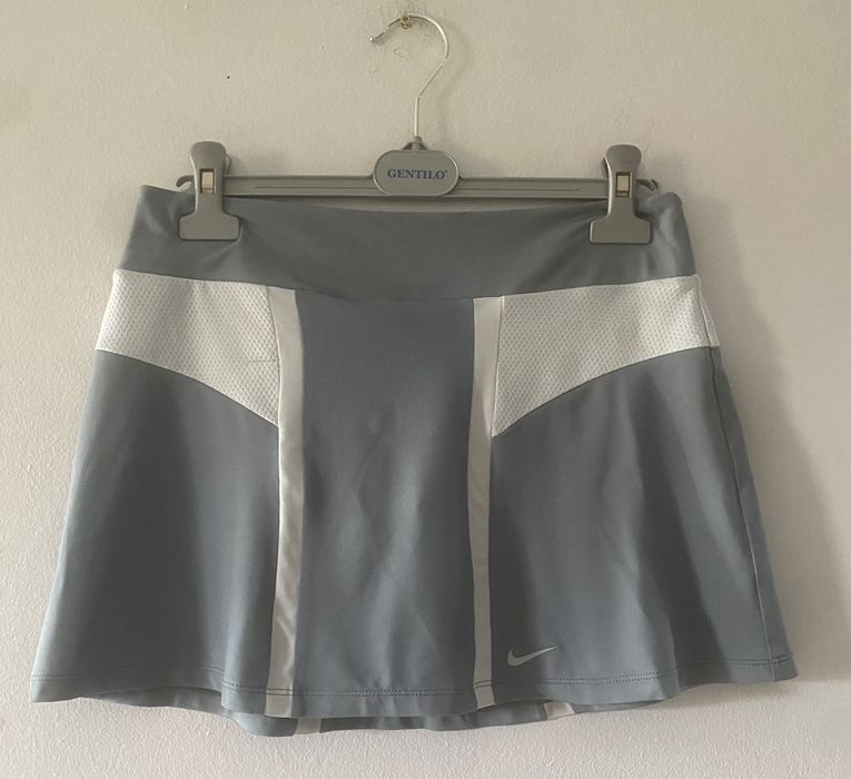 Spódnico spodenki Nike S na M