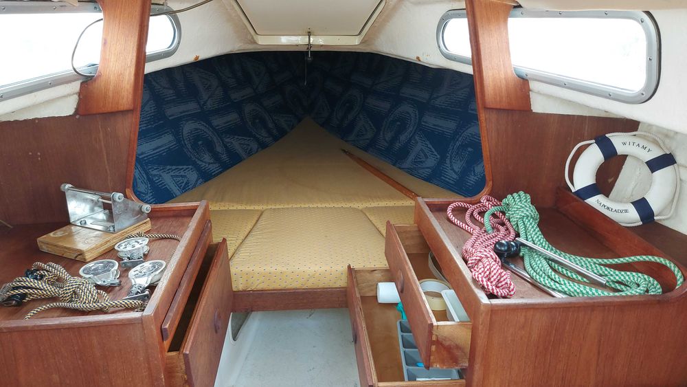 Jacht żaglowy H-boot z przyczepą portową