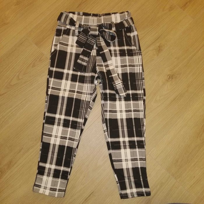 Spodnie legginsy 5-6 lat 104-110 nowe w modną kratkę