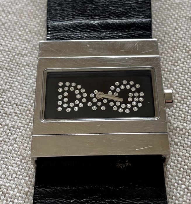 Relógio D&G reversível (preto/zebra)