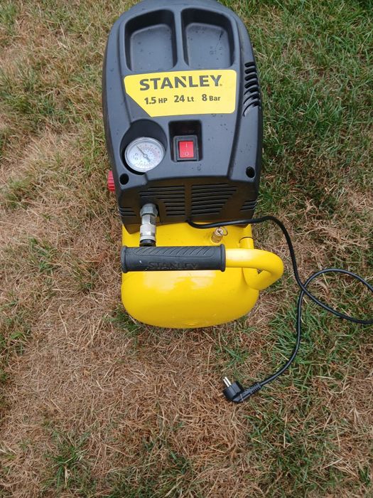 Kompresor Stanley, 24 l , 8 bar