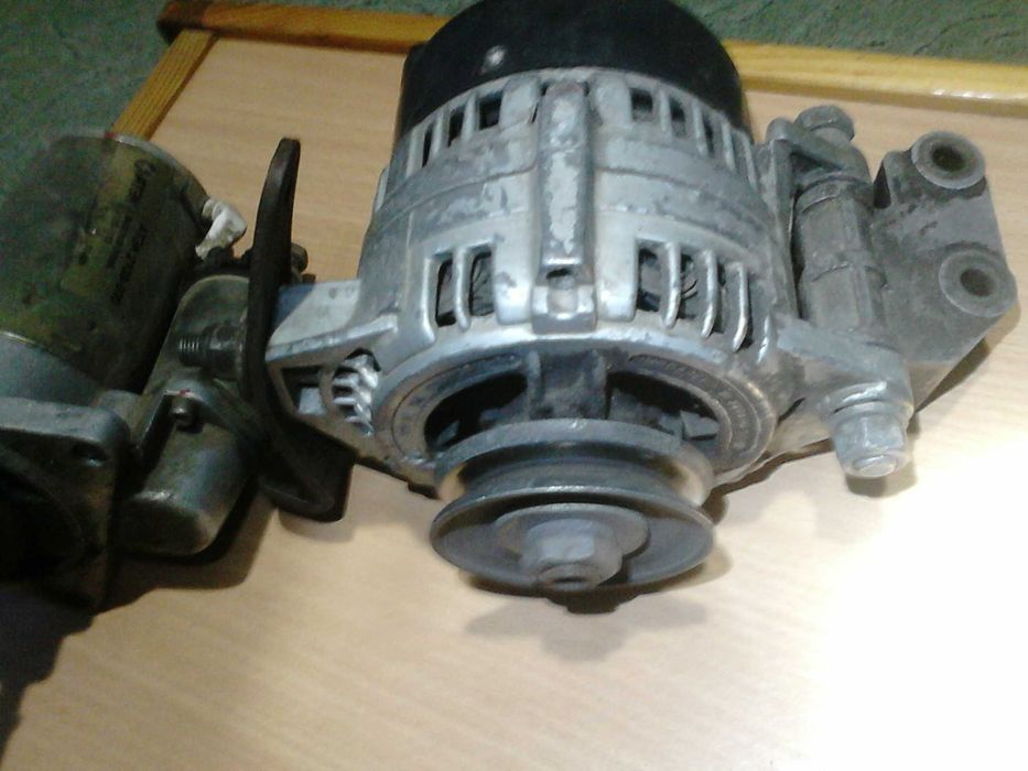 Генераторы ЗАЗ сенс  ВАЗ 2109-2107-06-01 Нива Шевроле 80ампер.