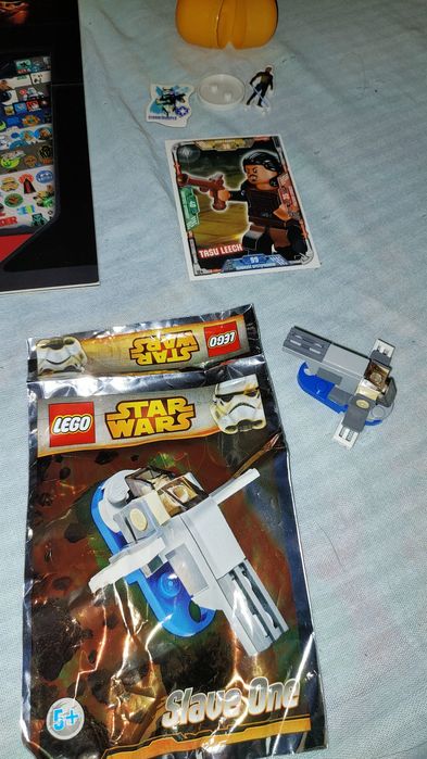 Zestaw dla fana Star Wars naklejki minizestaw karta gadżety na prezent