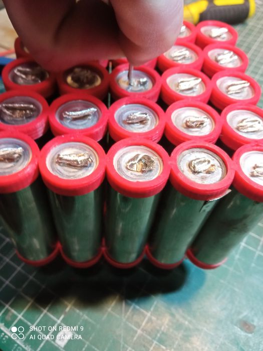 21700 Тесла Tesla Аккумулятор 4200mah 22 рік 13-15 mOm