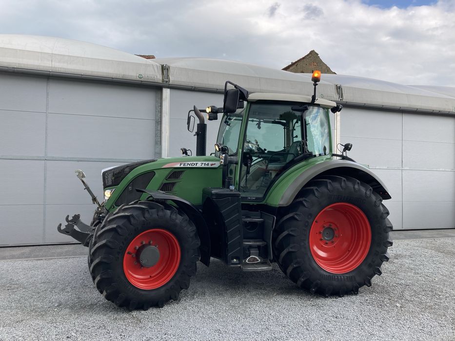 Fendt 714 Vario SCR TMS PROFI