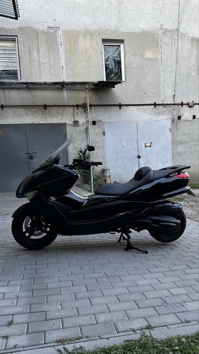 Yamaha Majesty250