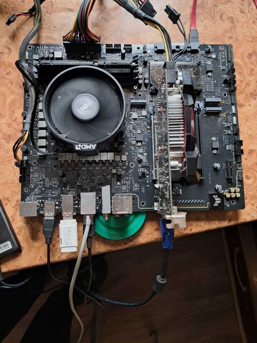 Материнська плата Asus TUF GAMING B650-PLUS WIFI