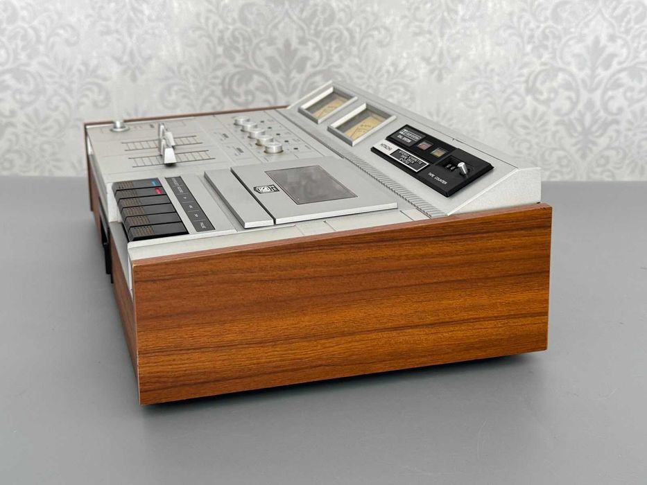 Vintage Magnetofon kasetowy Hitachi D-2750 Unikat Hi-Fi