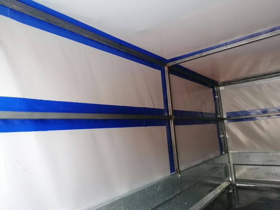 Plandeka na przyczepke samochodową