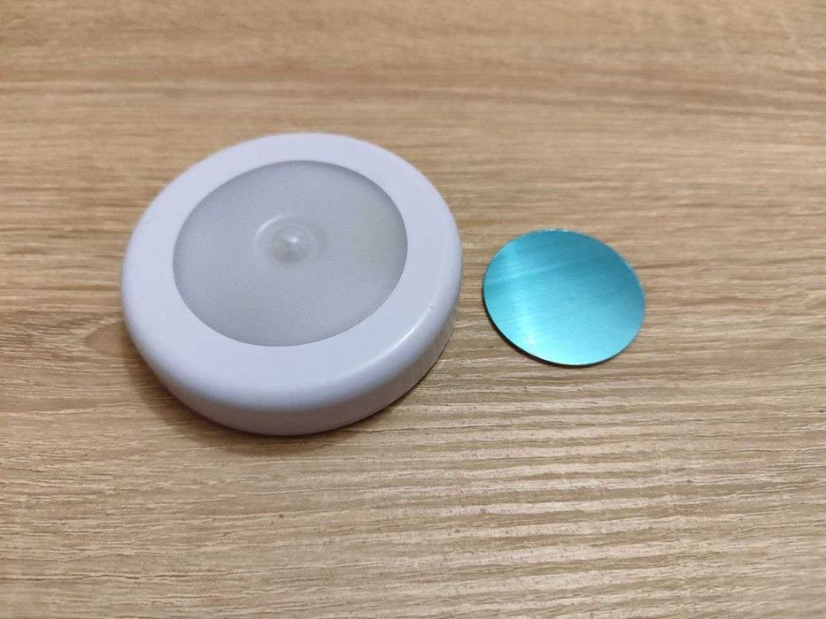 Світильник-нічник на магніті та датчиком руху INSPIRE night GZ-6 0.6W