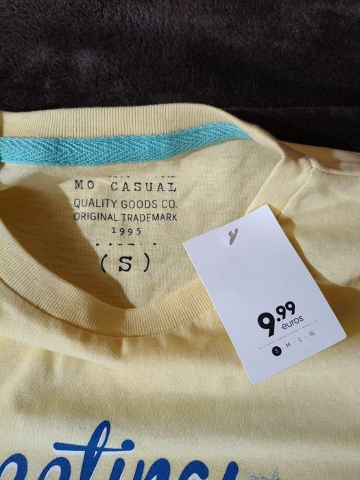 T-shirt amarela da Modalfa
