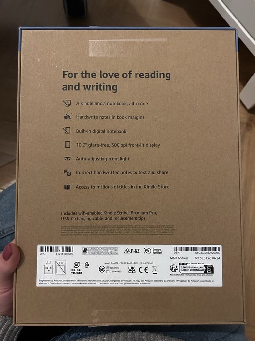 Czytnik ebooków Amazon kindle scribe