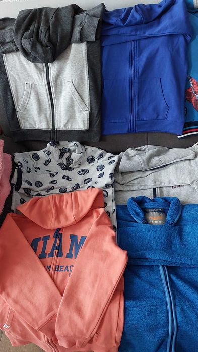 Bluzy 128 różny rodzaj