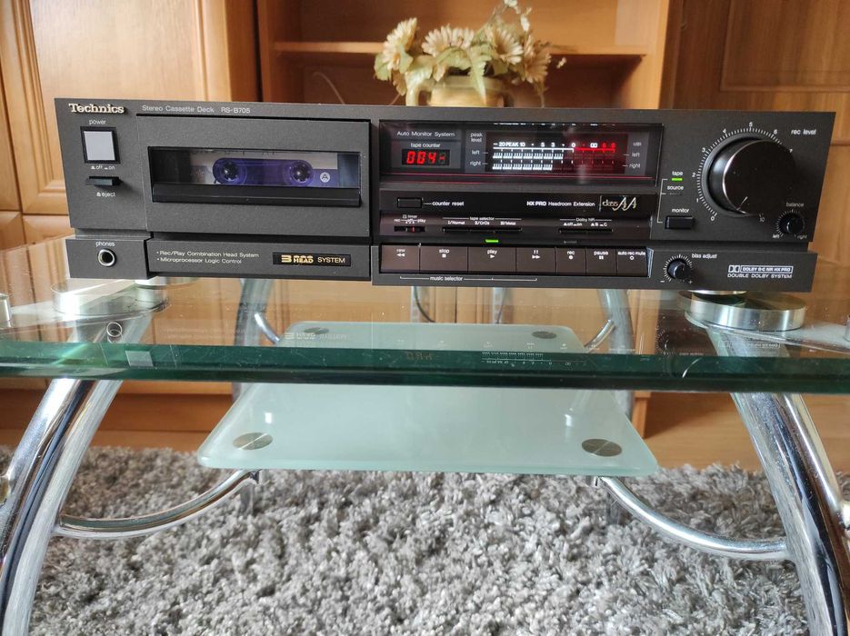 Magnetofon Technics RS-B705