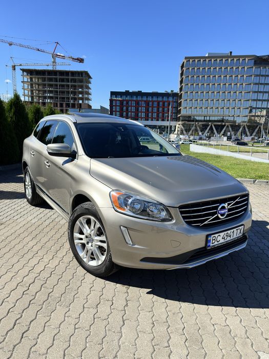 Volvo XC60 2.0 бензин 2014 рік