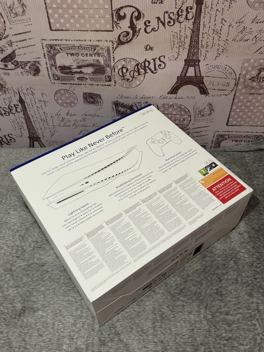 Продам PlayStation 5 (825GB)