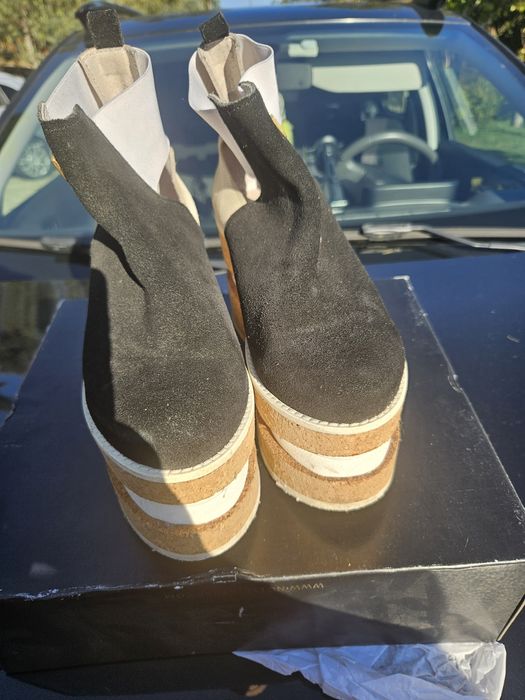 Sapatos compensados notyet