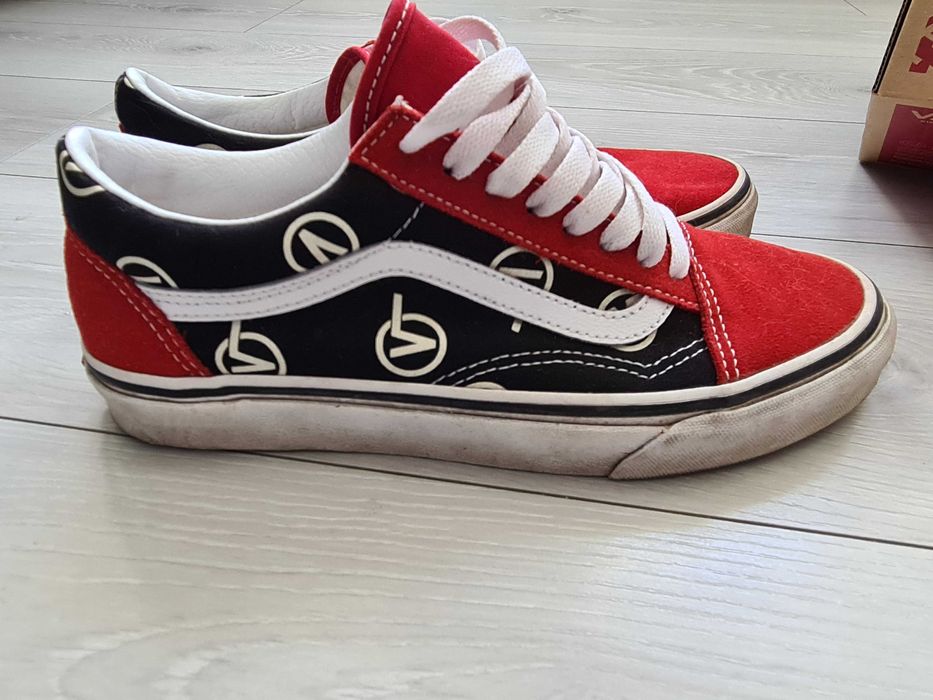 Buty Vans Old Skool Circle V Czarne Czerwone r.39