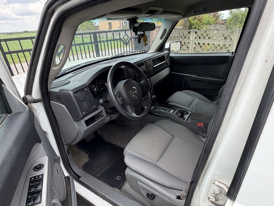 Jeep Commander 3.7 LPG , hak