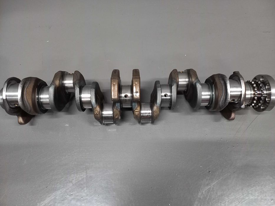 Silnik BMW N57D30C M50D M550D Nowy Wał OE BMW 18 m-cy Gwarancja