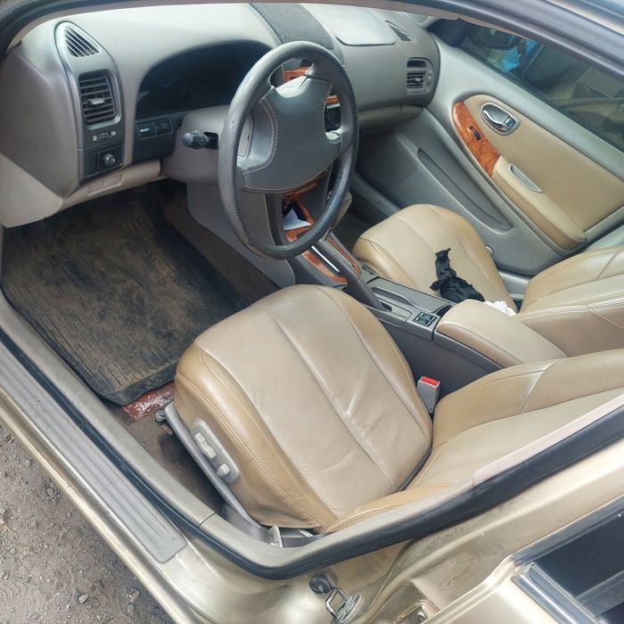 Разборка,шрот,запчастини nissan maxima a33